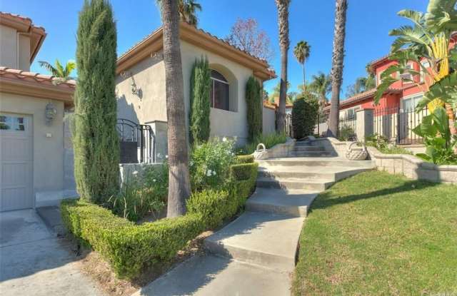 16132 Greens Court Gallery 3