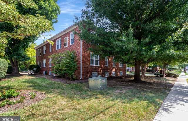 1800 DEWITT AVENUE Gallery 4