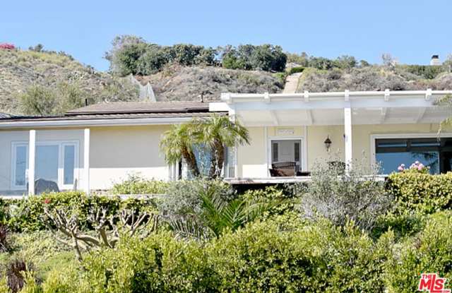 25123 MALIBU Road Gallery 3