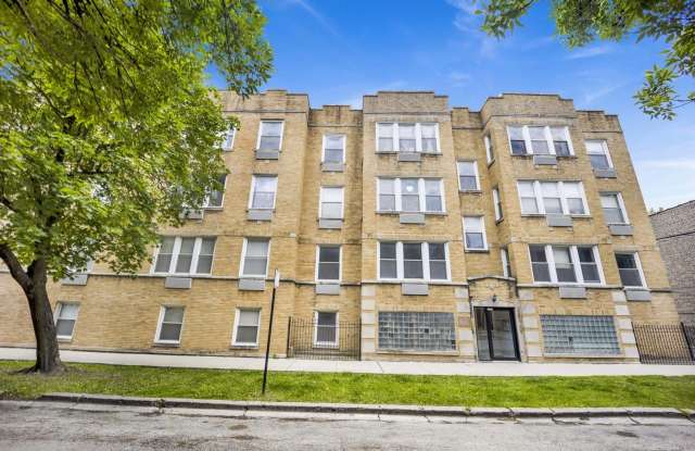 2456 N Hamlin Avenue photos photos