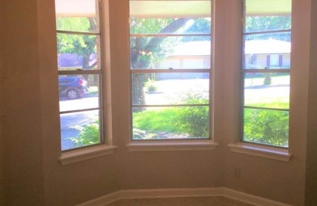 4514 Temple Hill Gallery 3