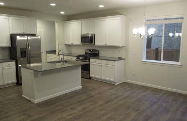 4218 Andasio Loop SE Gallery 2