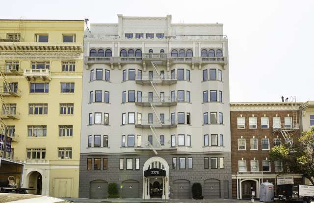 2275 BROADWAY Street Gallery 1