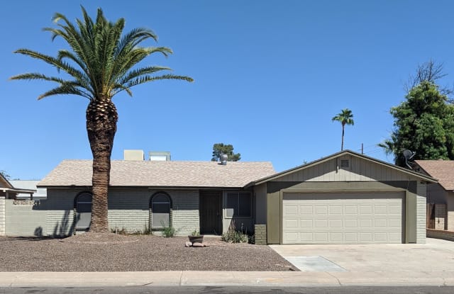 9009 N 57TH Avenue - 9009 North 57th Avenue, Glendale, AZ 85302