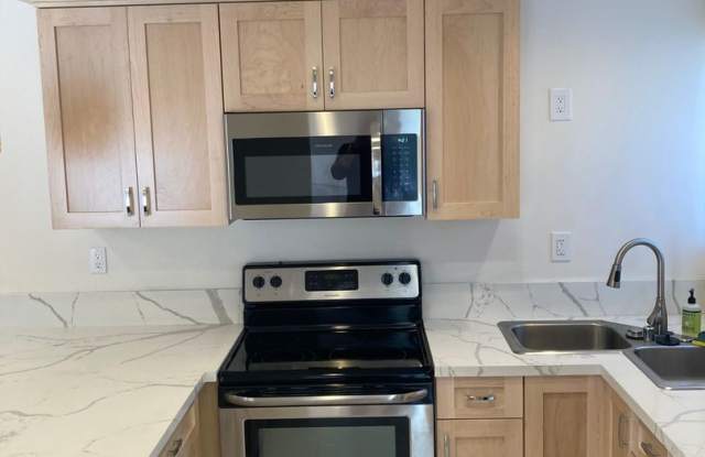 Spacious Tierresanta Condo with Garage! photos photos