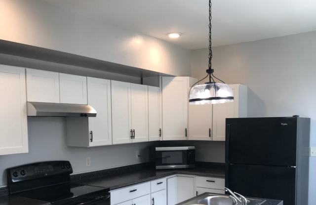 752 FAIRGROUND AVENUE - 752 Fairground Ave, Chambersburg, PA 17201