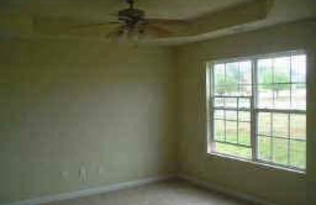 433 Village Way Southeast Gallery 4