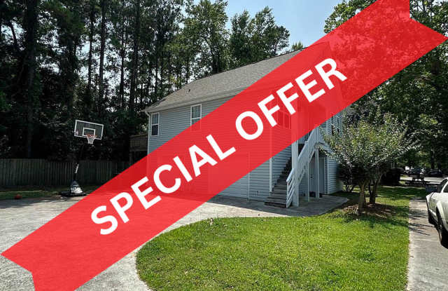 3 Bed 3 Bath Garage Apartment Home - 4320 McClelland Drive, Wilmington, NC 28405
