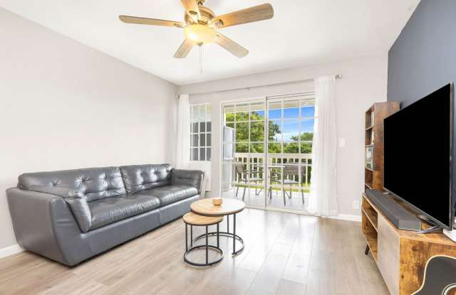 Ocean-View 2BR Townhome at Makakilo Cliffs | Pet-Friendly + 2 Covered Parking Gallery 3