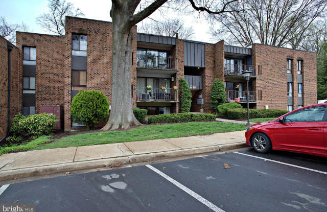 7800 INVERTON ROAD - 7800 Inverton Road, Annandale, VA 22003