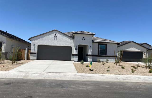 4 Bedroom, 2 Bath in Casa Grande Gallery 3