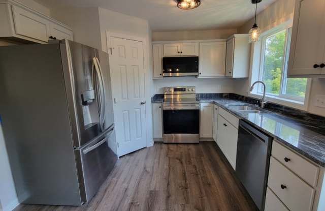6984 91st Street Northeast - 1 Gallery 4