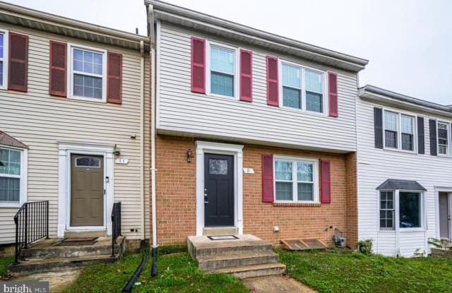 9 AUTUMN HILL WAY - 9 Autumn Hill Way, Gaithersburg, MD 20877