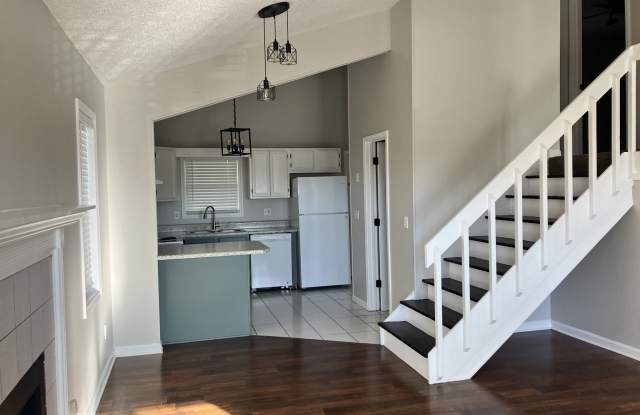 145 Viking DriveApartment 22 photos photos