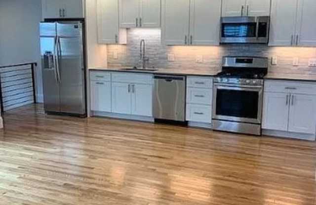 221 I Street - 221 I Street, Boston, MA 02127