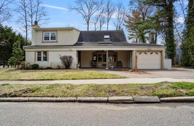 94 Croyden Avenue photos photos