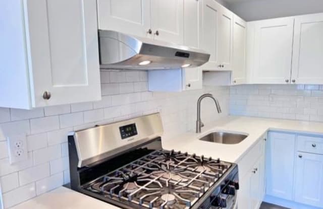180 Cedar St - 180 Cedar Street, Paterson, NJ 07501