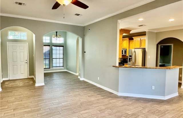 5722 Loire Boulevard Gallery 4