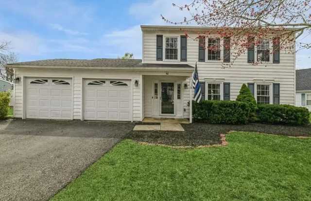 Three-Bedroom Home with Pool in Howell Township photos photos