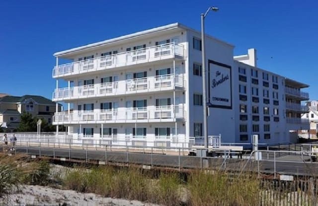 111 S Surrey #304 Ave - 111 South Surrey Avenue, Ventnor City, NJ 08406