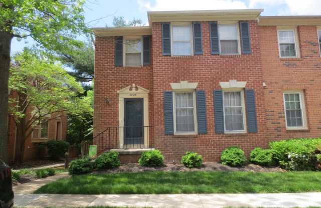 3126 WINDWOOD FARMS DRIVE - 3126 Windwood Farms Drive, Oakton, VA 22124