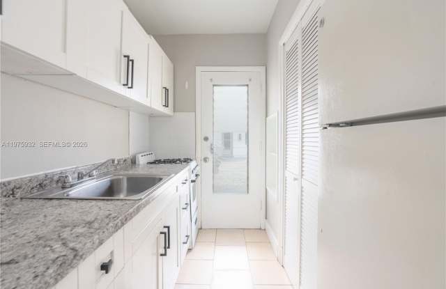 7311 Gary Ave photos photos