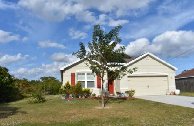 107 SW Glenwood Drive photos photos