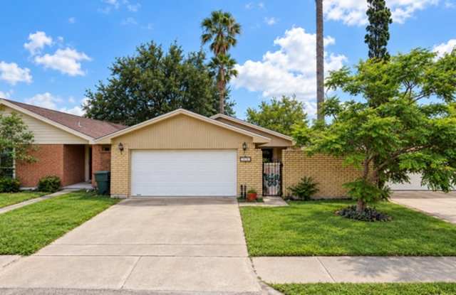 2030 White Tail Drive Gallery 1