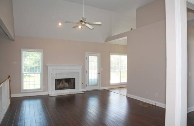 8885 Vanns Tavern Road Gallery 2