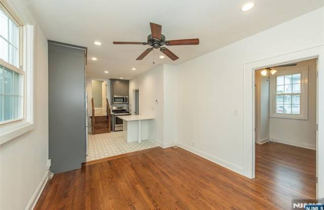 200 Valley Brook Avenue Gallery 4