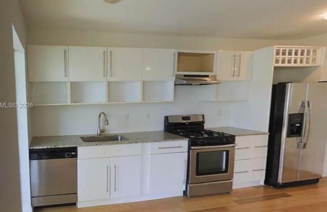 7950 Tatum Waterway Dr photos photos