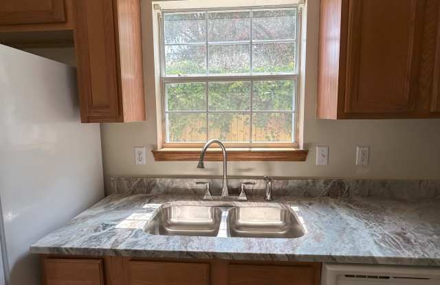 836 Stonegate Ct photos photos