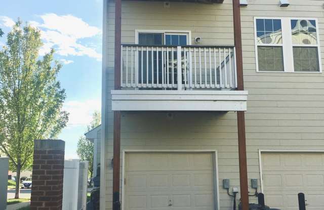 19470 PROMENADE DRIVE Gallery 2