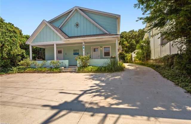 2565 Shore Drive photos photos