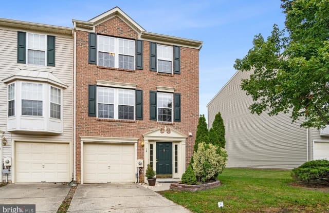 16 CLEMENS LANE - 16 Clemens Lane, Gloucester County, NJ 08012