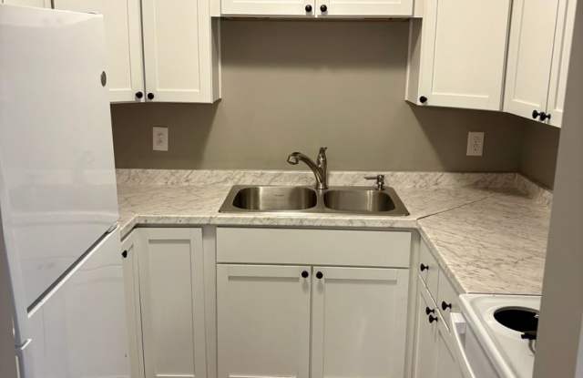 Two Bedroom Condo for rent photos photos