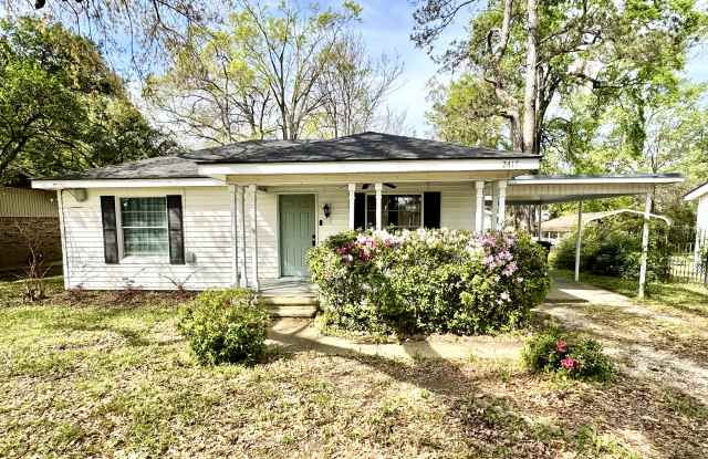 2417 N 9th St photos photos