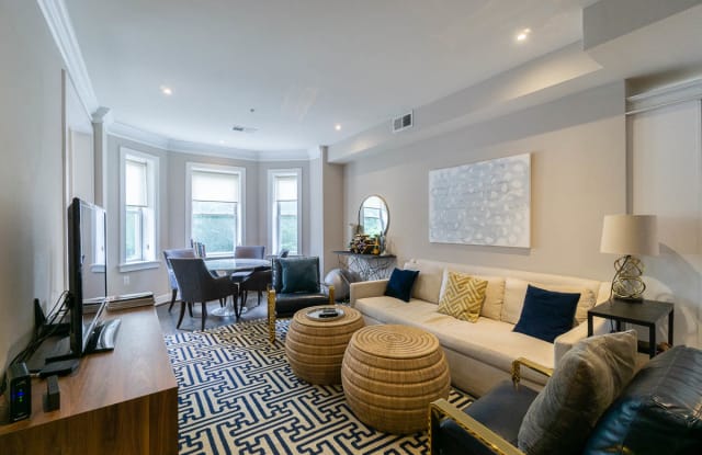 1816 19th St NW Apt 3 - 1816 19th Street Northwest, Washington, DC 20009