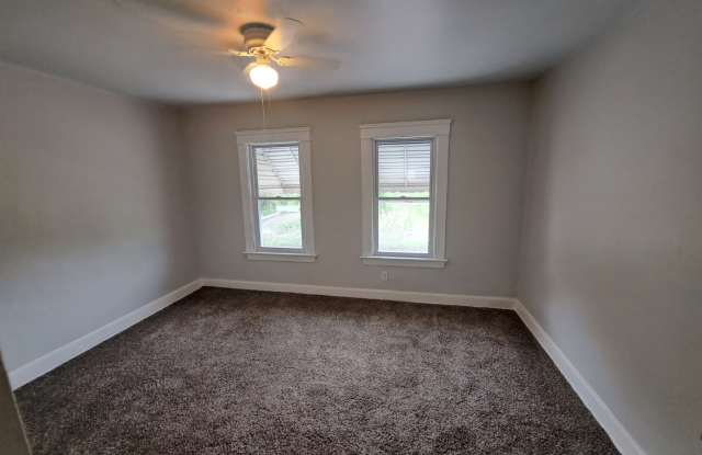 4160 East 120th Street - 2 Gallery 4