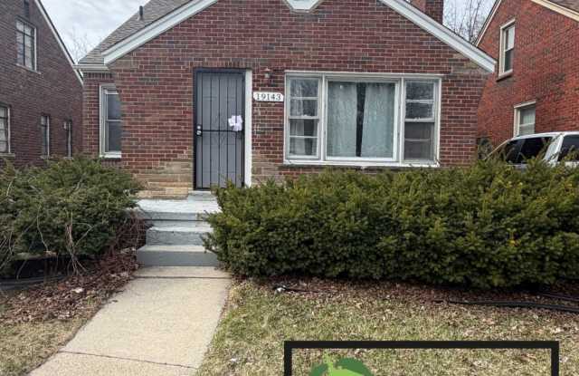 OPEN HOUSE- 4/11! 1PM-130PM! Amazing 3 Bedroom 1 Bathroom - $1,225.00 photos photos