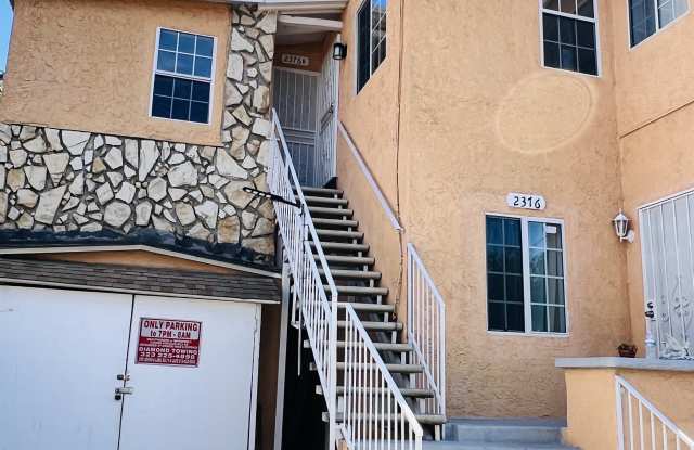 2374 1/2 Allesandro St photos photos