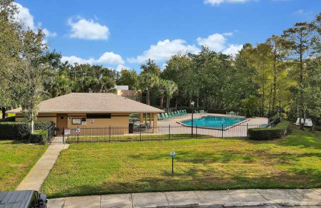 Beautiful 2/2 Condo close to the Orlando International Airport. 1st floor. photos photos