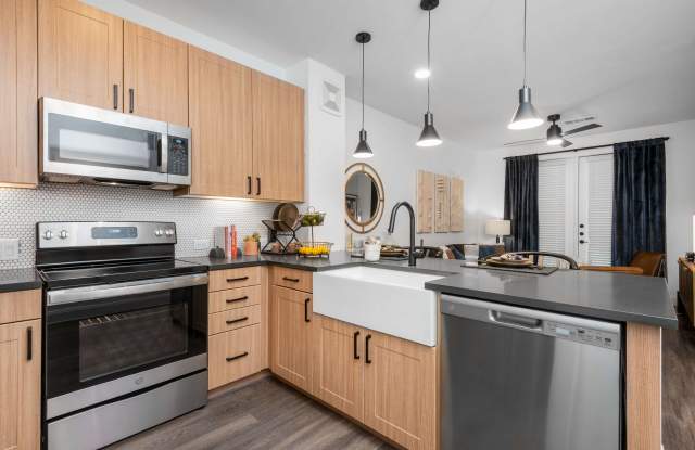 Troubadour photos photos