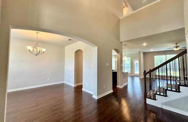 Application Received! Pet-Friendly 4-Bedroom Home with Loft, Covered Patio & Modern Finishes Gallery 3