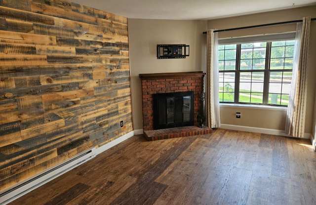 Updated Fort Collins Townhouse with Garage, Private Balcony & Central Location! photos photos