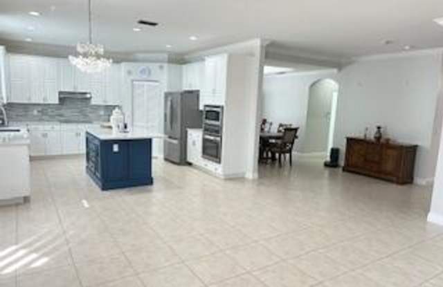 550 Cypress Crossing, Wellington, FL 33414 photos photos