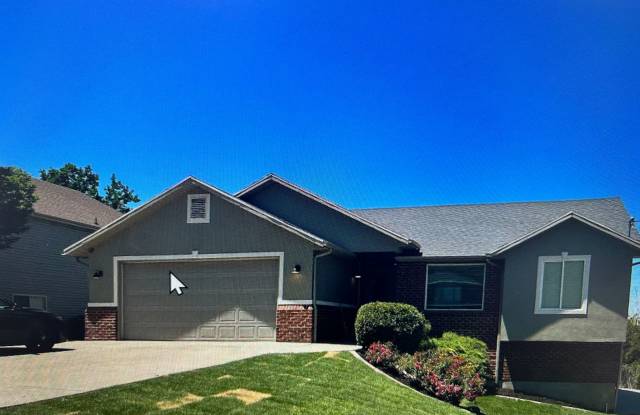 Beautiful Bountiful house photos photos
