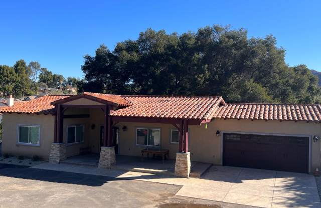 COMING SOON! Single Story 3 Bedroom Home for Rent in Canyon Country! photos photos