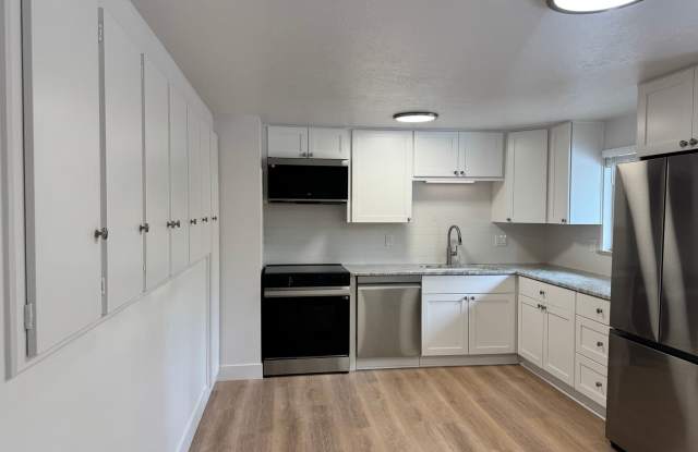 NEWLY REMODELED 3 Bed + Office / 2 Bath Home on Linden in Boulder – Available NOW! photos photos NEWLY REMODELED 3 Bed + Office / 2 Bath Home on Linden in Boulder – Available NOW! photos photos