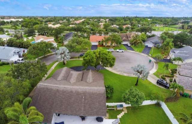 8965 SW 59th Ct photos photos